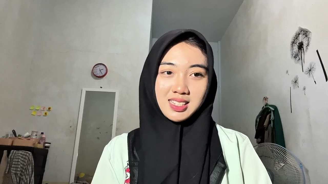 haiii this is me telling you my review about movie named afternoon : wife from the future