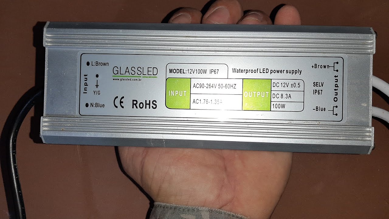 Fonte Chaveada Blindada 12V 8,3 amp Para Som e Uso Geral