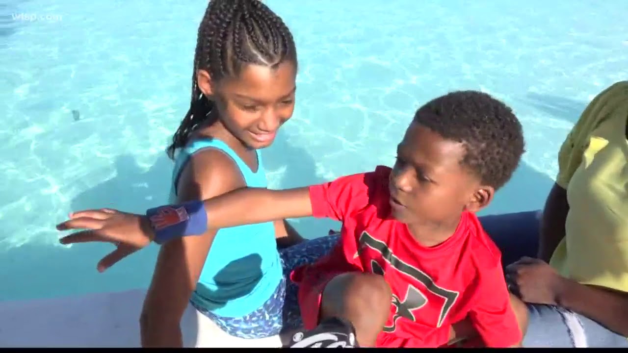 Crystal Lagoon makes a splashy debut