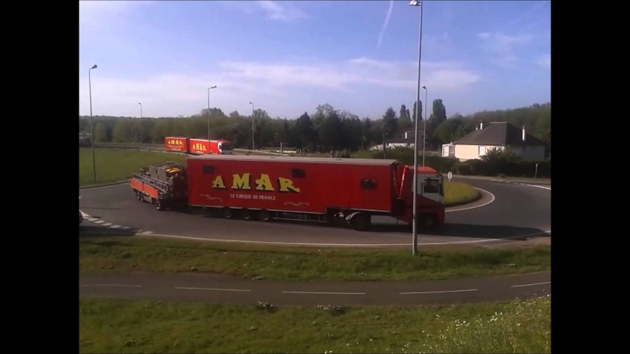 Cirque Amar 2015 - Arrivée à Blois
