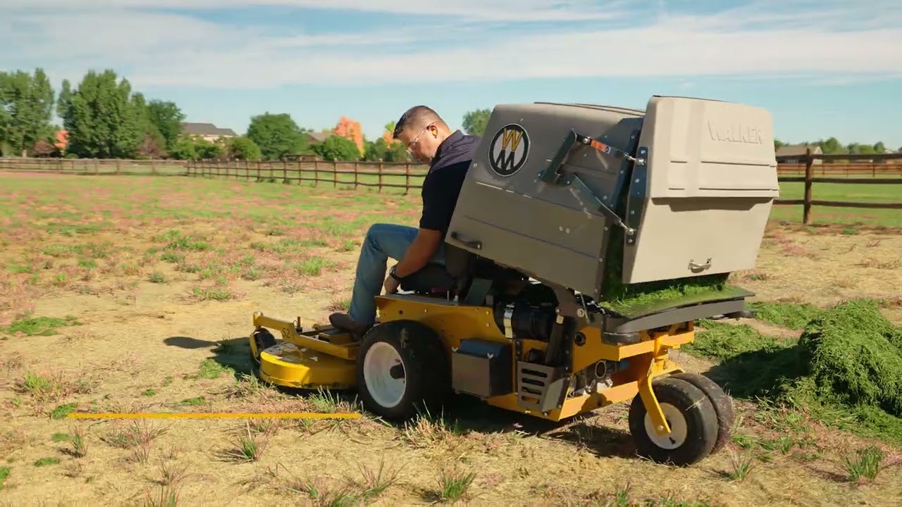C23i Versatility Overview | Walker Mowers