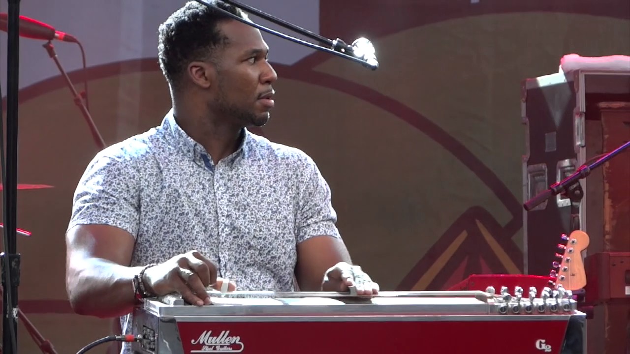 Robert Randolph & The Family Band - War Pigs/Travelin' Cheeba Man