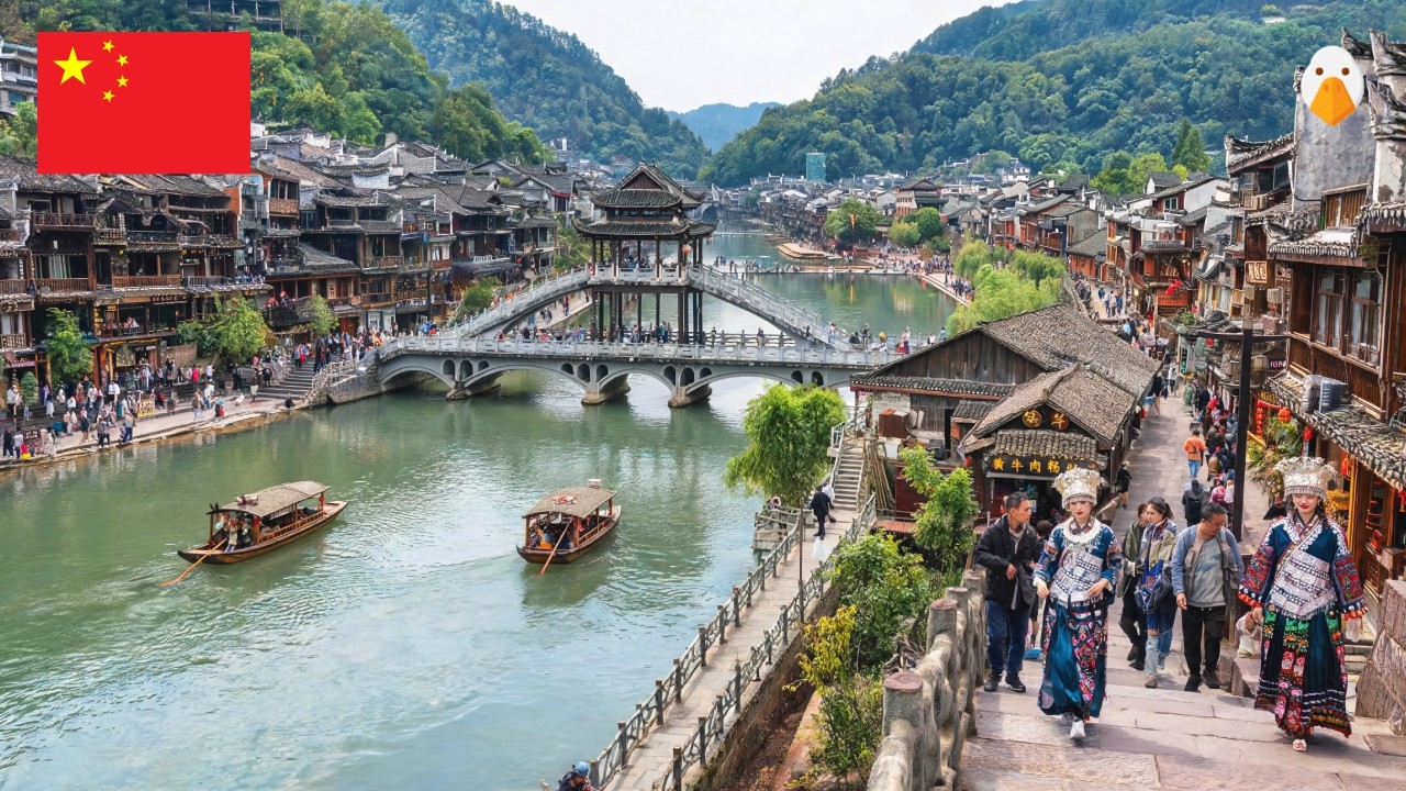 Древний город Феникс, провинция Хунань🇨🇳 Самый красивый город в Китае (4K HDR)