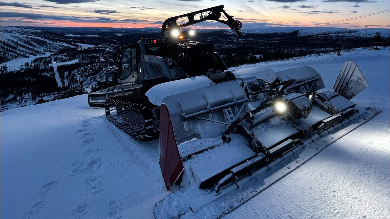 New Prinoth Leitwolf X Winch vs Väggen