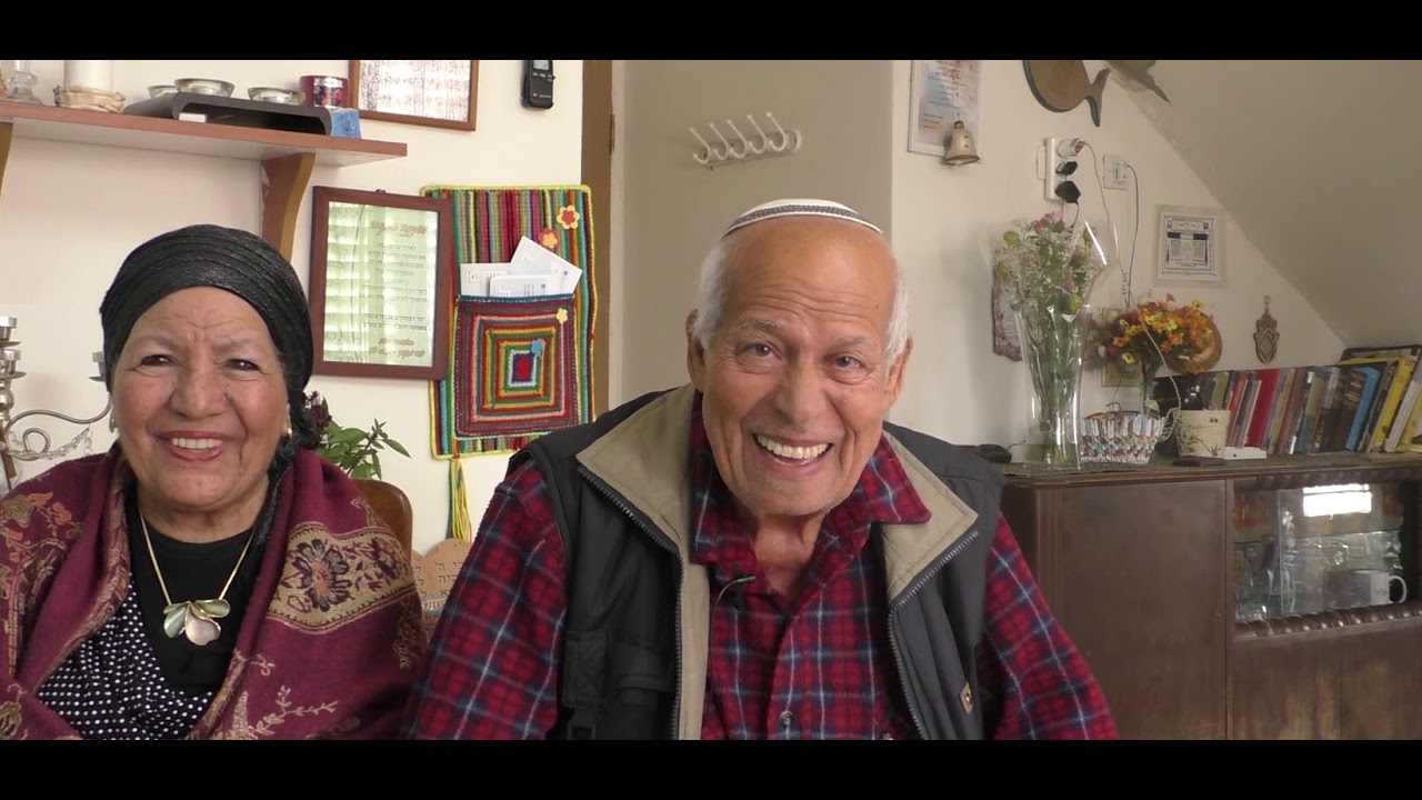 לשון הבית: ישראל ופנינה בשארי; ערבית-יהודית (תימן); תש