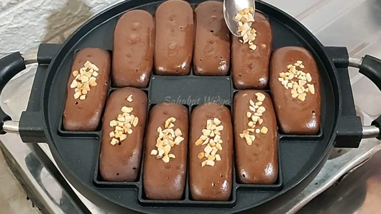 AKU NGGAK PERNAH BERHENTI MENGULANGI RESEP INI ENAK BANGET ❤ PUKIS BROWNIES MENUL