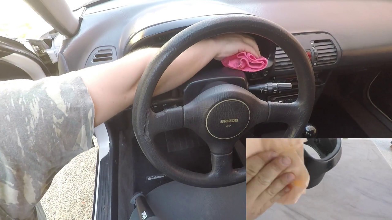 How to Clean And Protect Your Dashboard And Plastic Trims