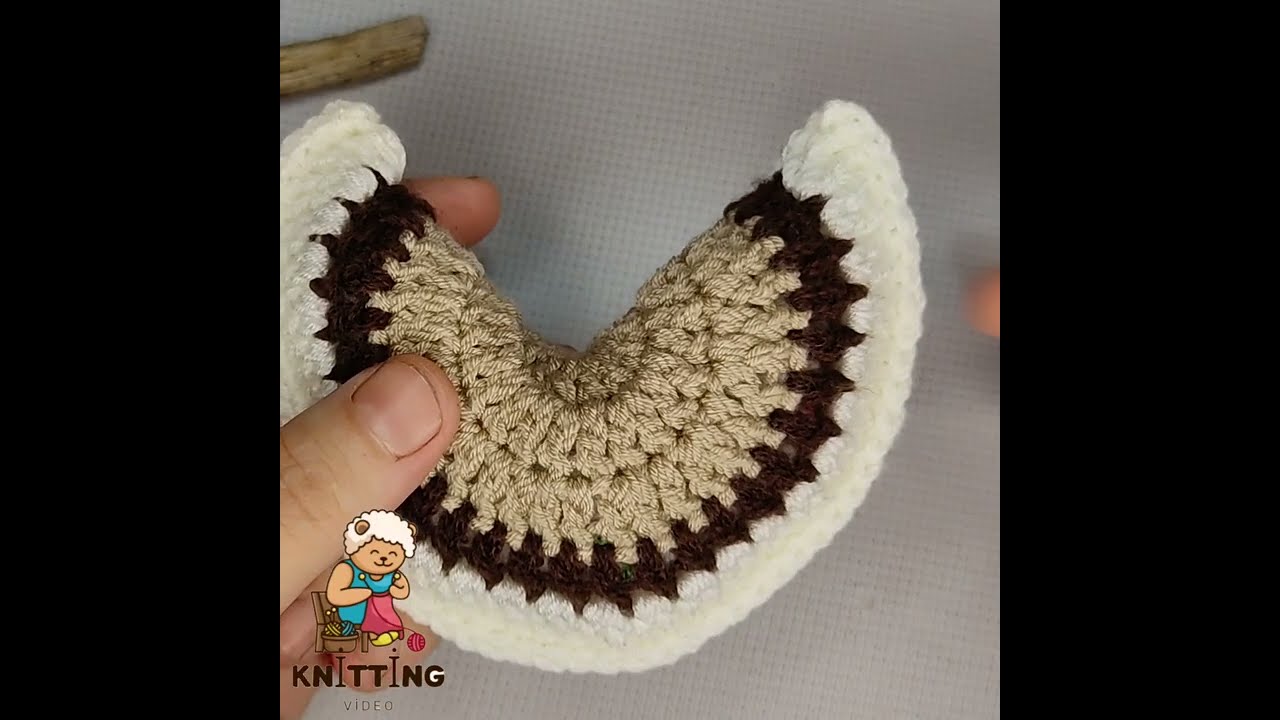 crochet rooster making. 🐓🐓🐓