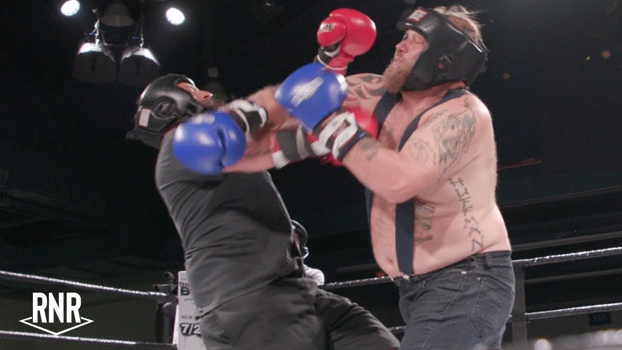 Boxer In Suspenders Creates Chaos In The Ring – RNR 9