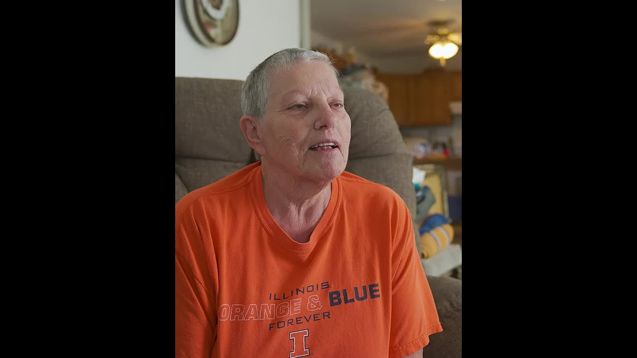 Illini Football | The Pretzel Lady