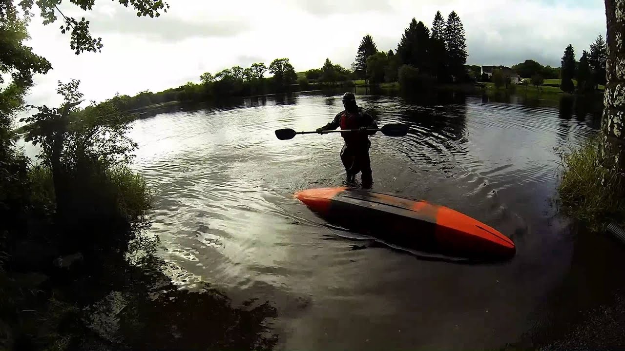 First time rolling my new Pyrahna Fusion kayak Sep 2013