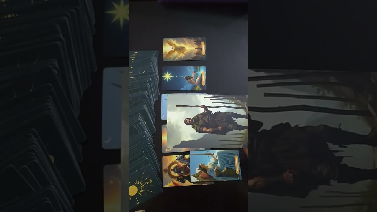 BANA KARŞI HİSSETTİKLERİ BAŞKALARINDAN GÜÇLÜ MÜ? #tarot #fali #aklimdaki