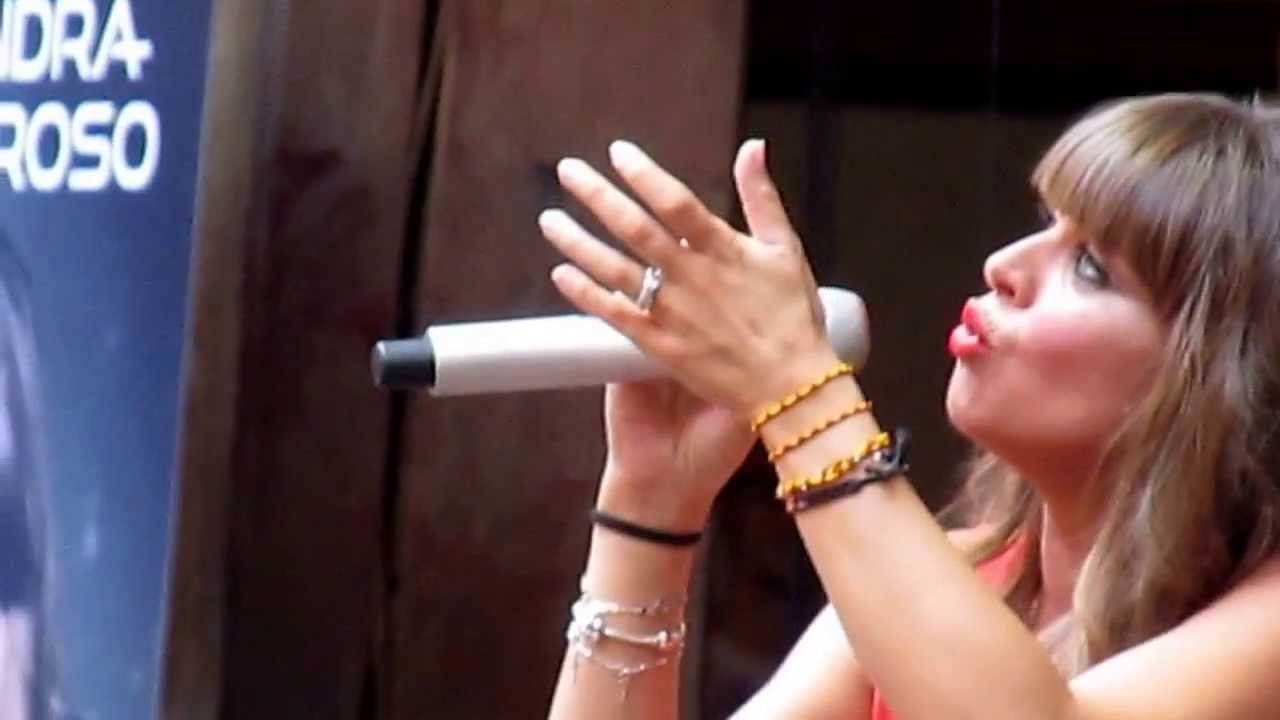 Alessandra Amoroso - Fuoco D'Artificio Live Roma