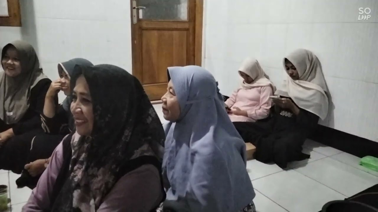 Mesjid Nurul Jannah jl Sengon Tritih Cilacap adakan Buka Bersama (BUKBER) Tausuiah KH MAFTUHIN Spd