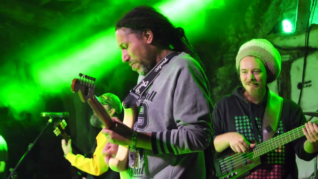 LASAI & FORWARD EVER BAND - REGGAEBOA FEST (KING BRATT RAW EXP. 13)