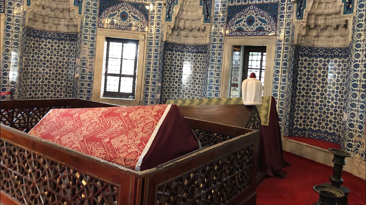 # HÜRREM SULTAN TÜRBESİ : SÜLEYMANİYE /İSTANBUL 2026 SADECE TURİSTLER VARDI:  .,