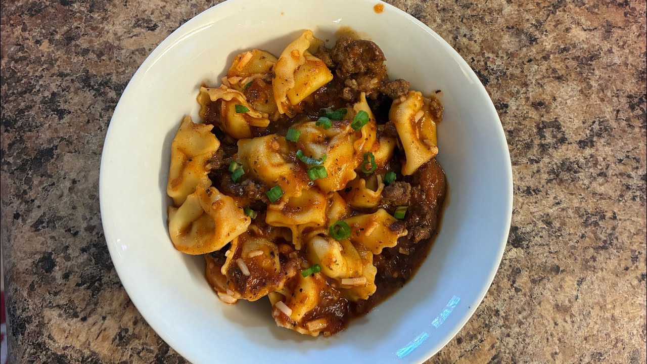 Super quick Tortellini And Beef Sauce ￼