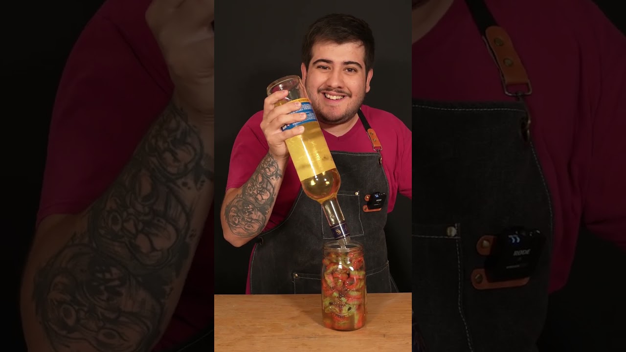 Maceramos gomitas de Tajin del Costco con licor de agave