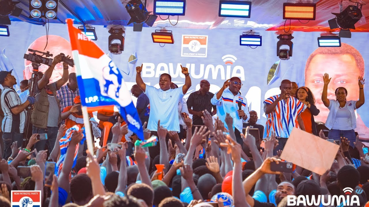 Dr. Bawumia's Vision Unveiled: The Upper East Denkyira Campaign Tour Experience!