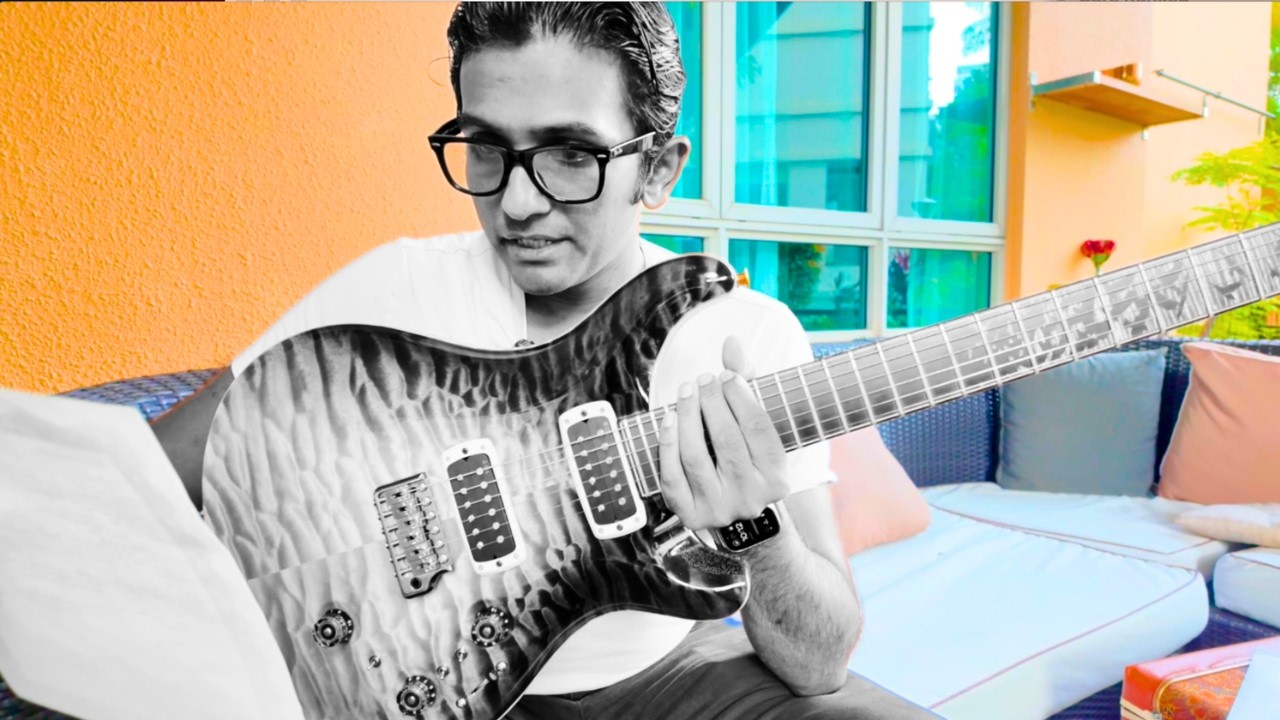 I bought the most BEAUTIFUL Guitar in the World!