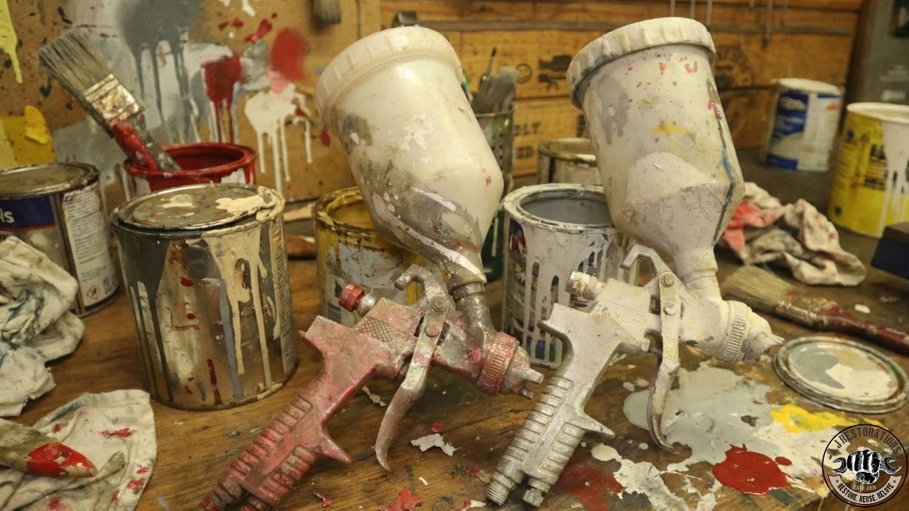 Saving two scrapyard sprayguns. Will they ever work again?