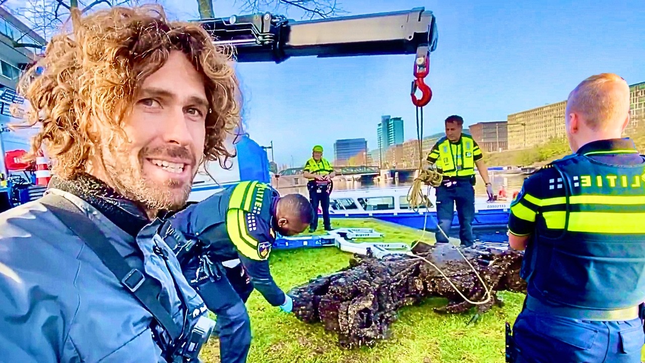 I can&rsquo;t believe we FOUND THIS in the River! POLICE SHOCKED!