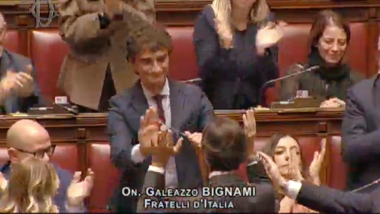 BIGNAMI INFIAMMA L'AULA, SENZA FRENI ATTACCA SCHLEIN E LE OPPOSIZIONI