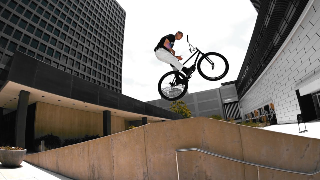 FIXED GEAR FREESTYLE - Marco Marquez (LVL UP)