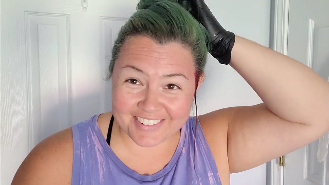 Green to Red hair! Removing Green hair dye using color theory