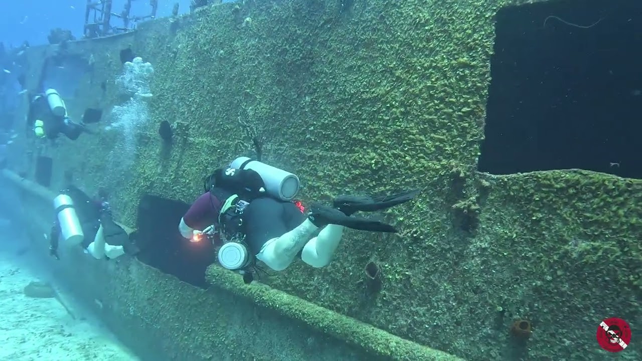 C53 Robert's First Wreck Cozumel Mexico Tropical Scuba Diving