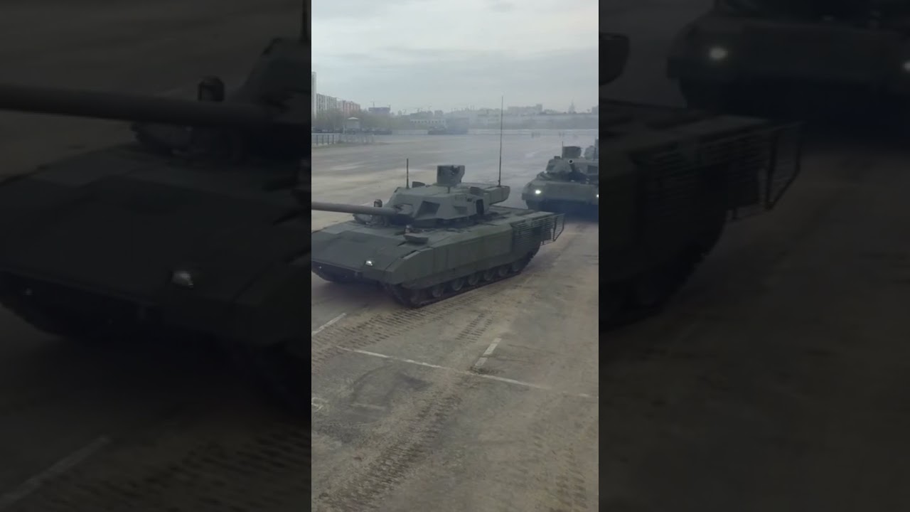 MOSCOW Tank column leaving military base