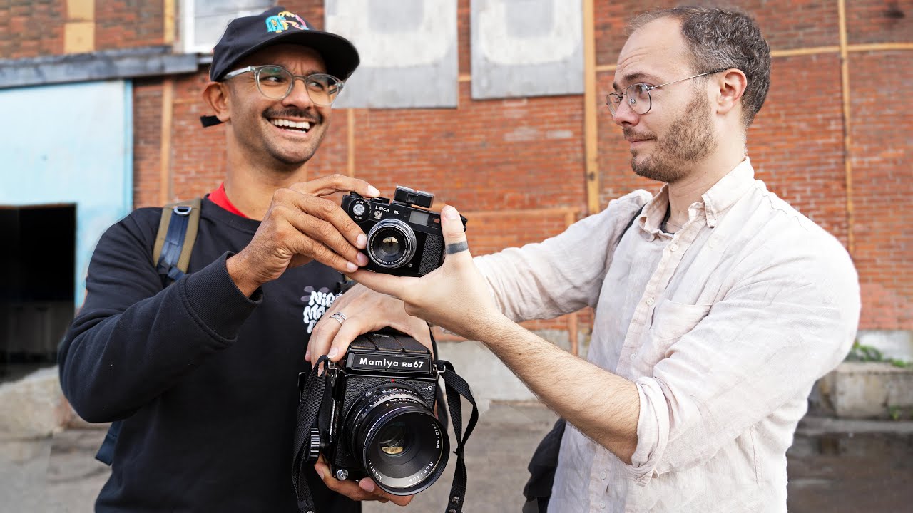 IL &Eacute;CHANGE SON LEICA CL ARGENTIQUE AVEC MON MAMIYA RB67 (feat. @shoy6fr )