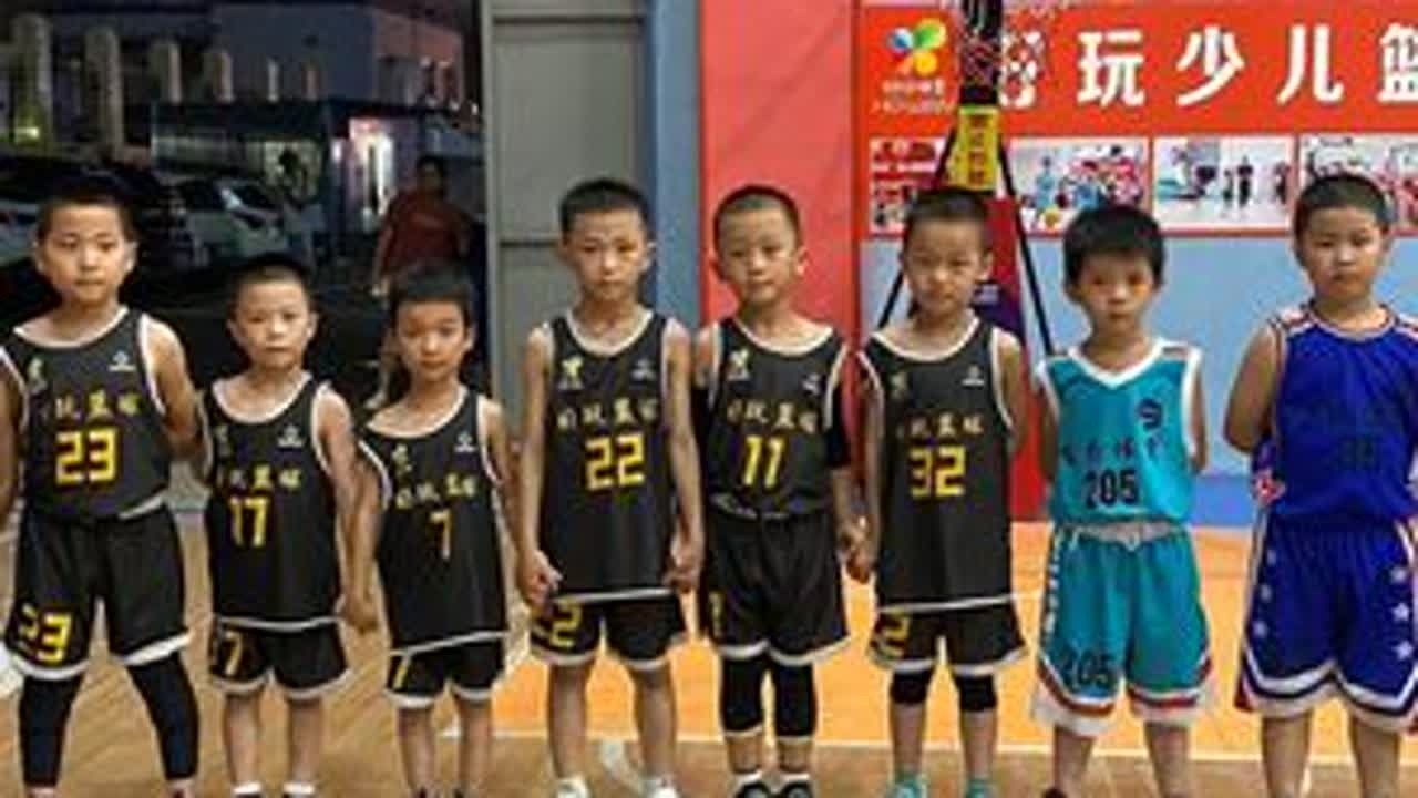 好玩篮球VS飞尚篮球比赛 #室内篮球馆 #少儿篮球 #篮球交流赛 #实战篮球