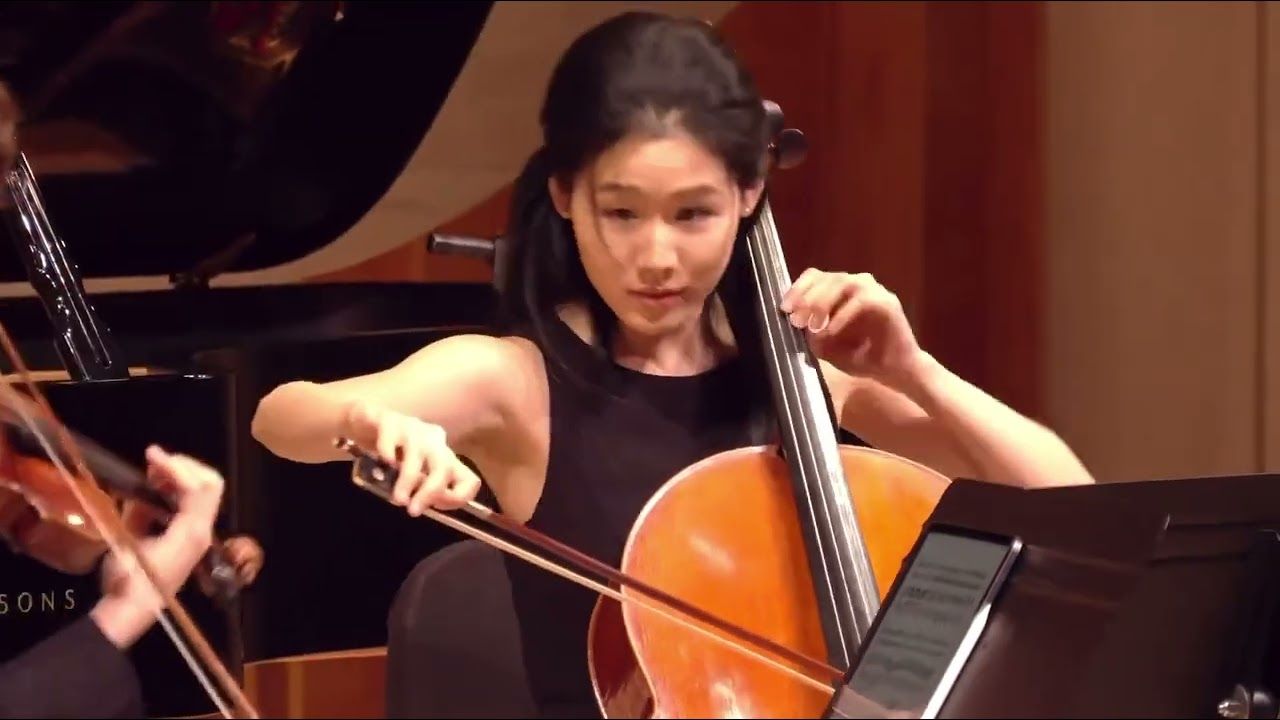 Trio Azura Performance in YCA Final 2024