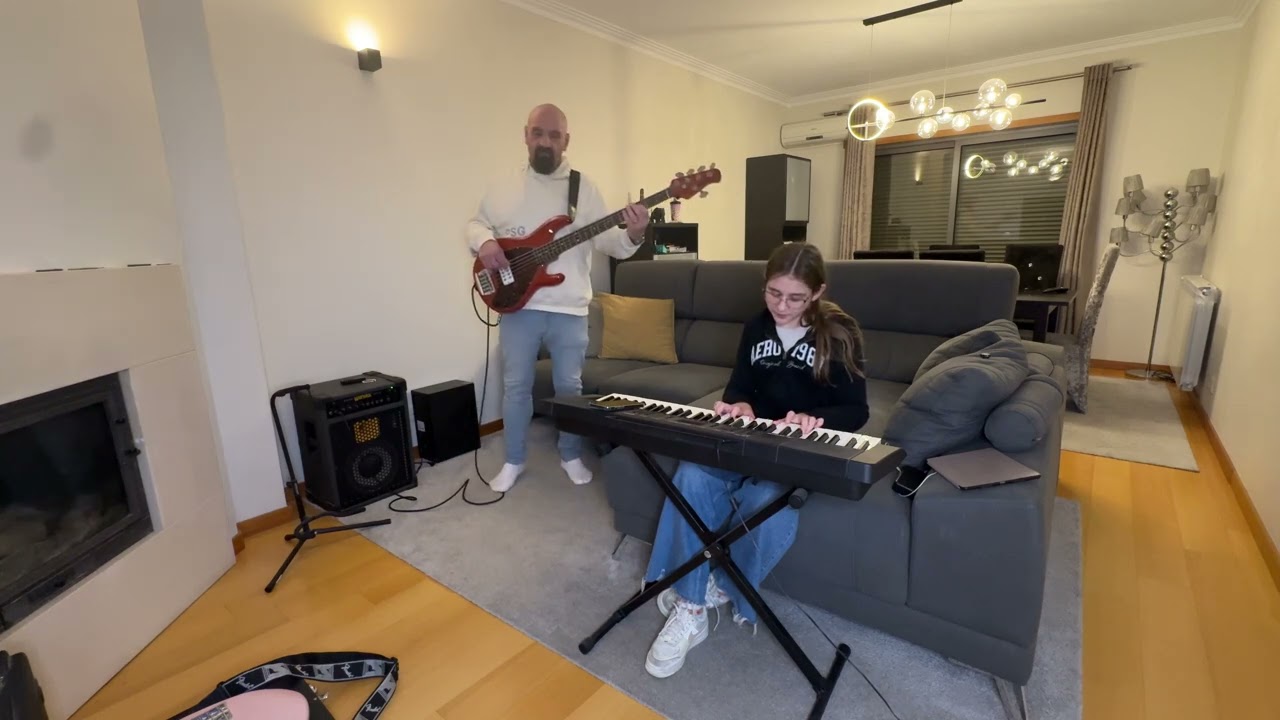 Sara e Kleber Quilez - Eu posso ouvir os anjos.