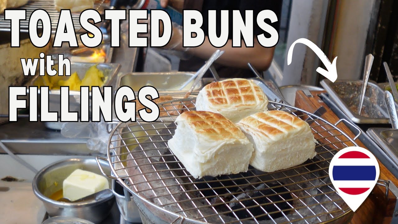 Long Queue at this Amazing Thai Charcoal Toasted Bun | Thai Street Food