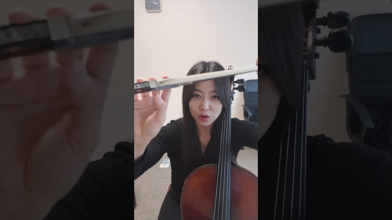 [Clara Cello] Lesson1. Holding the Bow_ 비기너를 위한 첼로 활잡는법_ 정석활잡는 쉬운 연습법