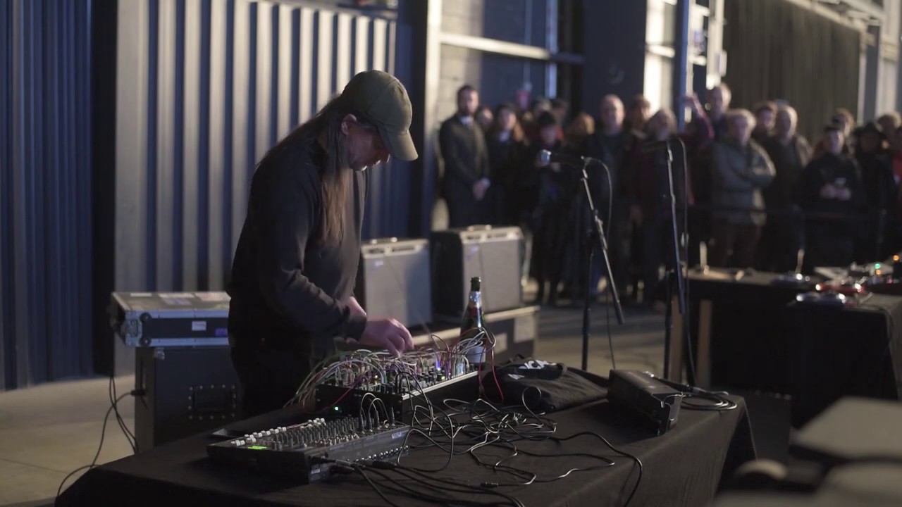 ….the Amplifying Gas | Russell Haswell | Pirelli HangarBicocca