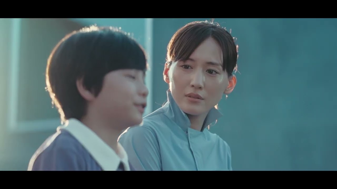 綾瀬はるかと大悟（千鳥）が夫婦役で共演　是枝裕和監督『箱の中の羊』新予告【2026年5月29日公開】
