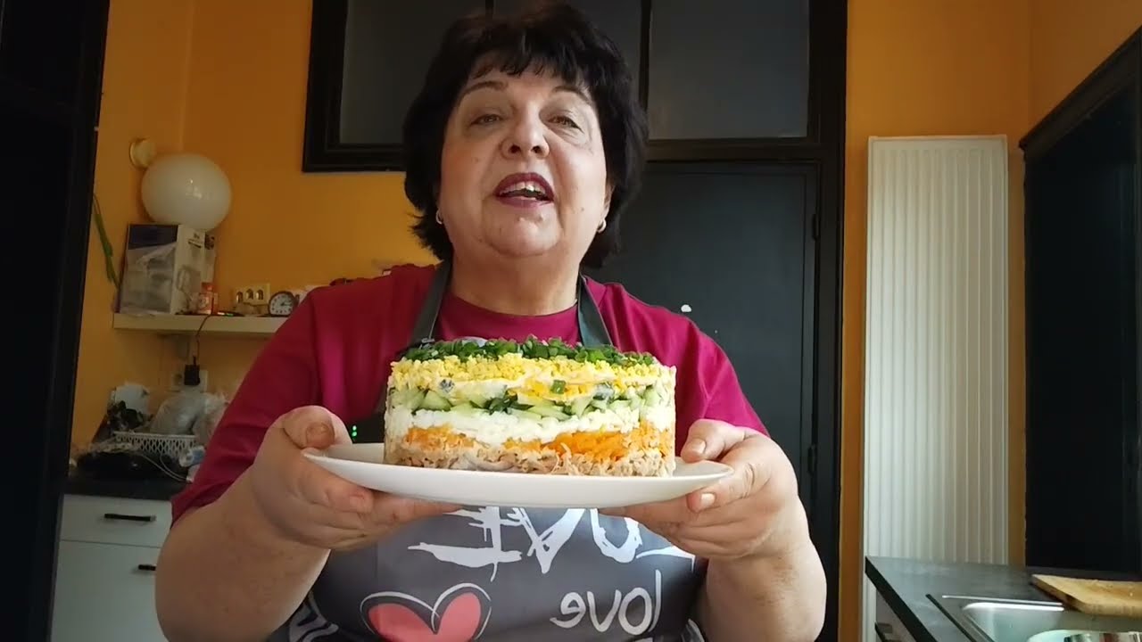 САЛАТ з тунцем для всіх. Готую через день, смачно і просто.