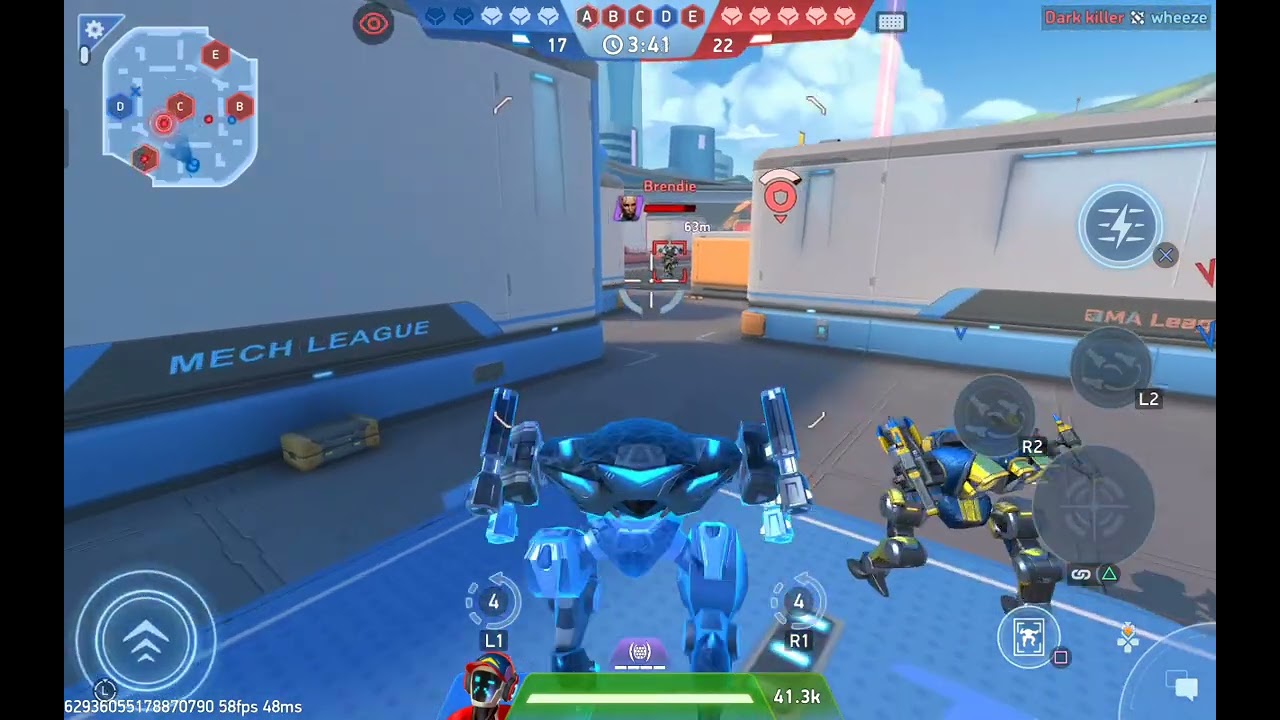 Una buona partita di mech arena