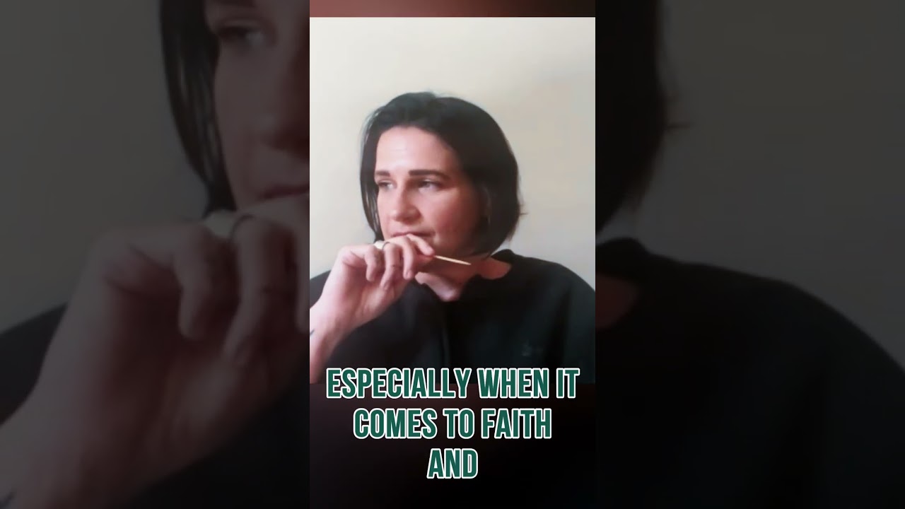 Petaloudas x Amanda Cook: The Interview / Songs are our companions...