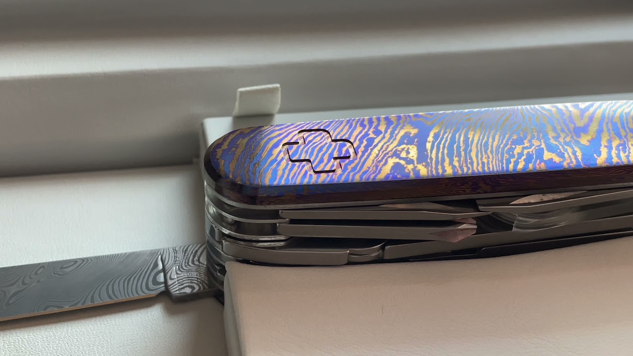 Victorinox Linited Edition 2021 Damast/Daily Customs Timascus