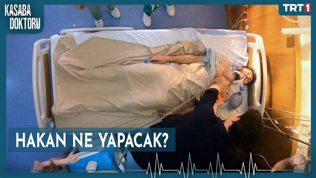 Ömer, tüm uğraşlarına rağmen hastanın hayatını kurtaramadı! - Kasaba Doktoru 10. Bölüm
