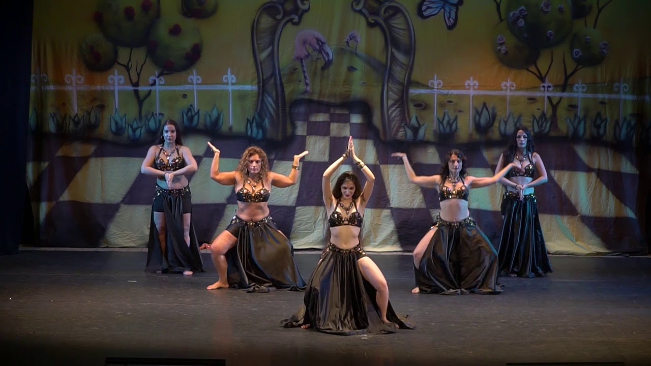 DANZA ORIENTALE NAPOLI : 