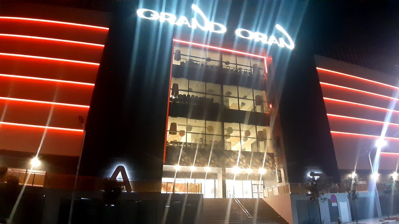 أرواحو تشوفو أكبر مول في وهران الجديد كيفاش ولّى(Le grand d'Oran  A-Z)/مع جولة في وهران😍❤️🇩🇿