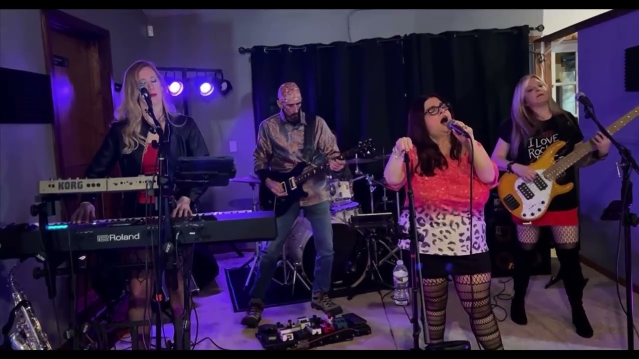Voices Carry LI   Voices Carry (cover)