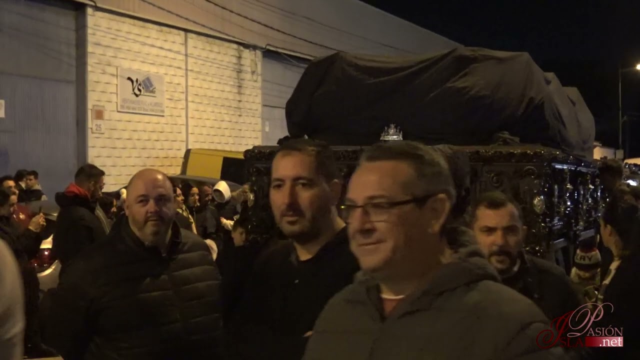 Ensayo cuadrilla hermanos cargadores Jesús Nazareno junto a la AM Lágrimas de Dolores | 4K | 2024