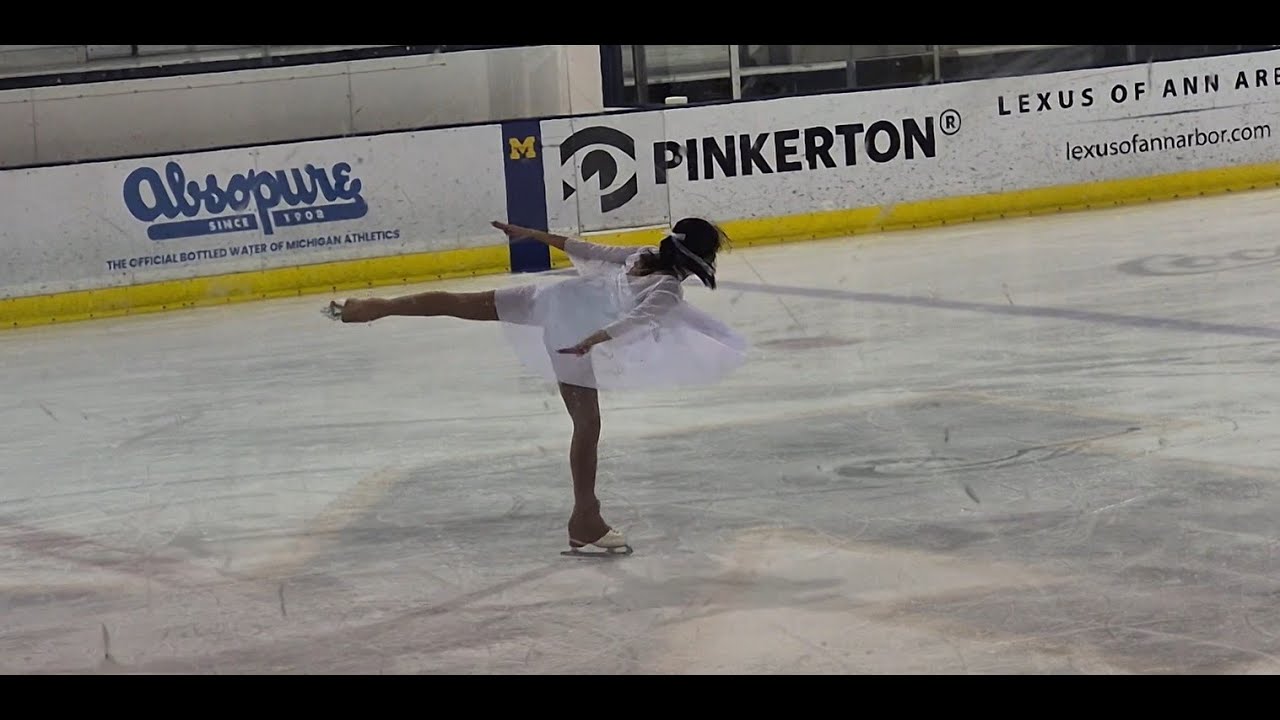 Emily skates to the melody of “Goddess” by Laufey.