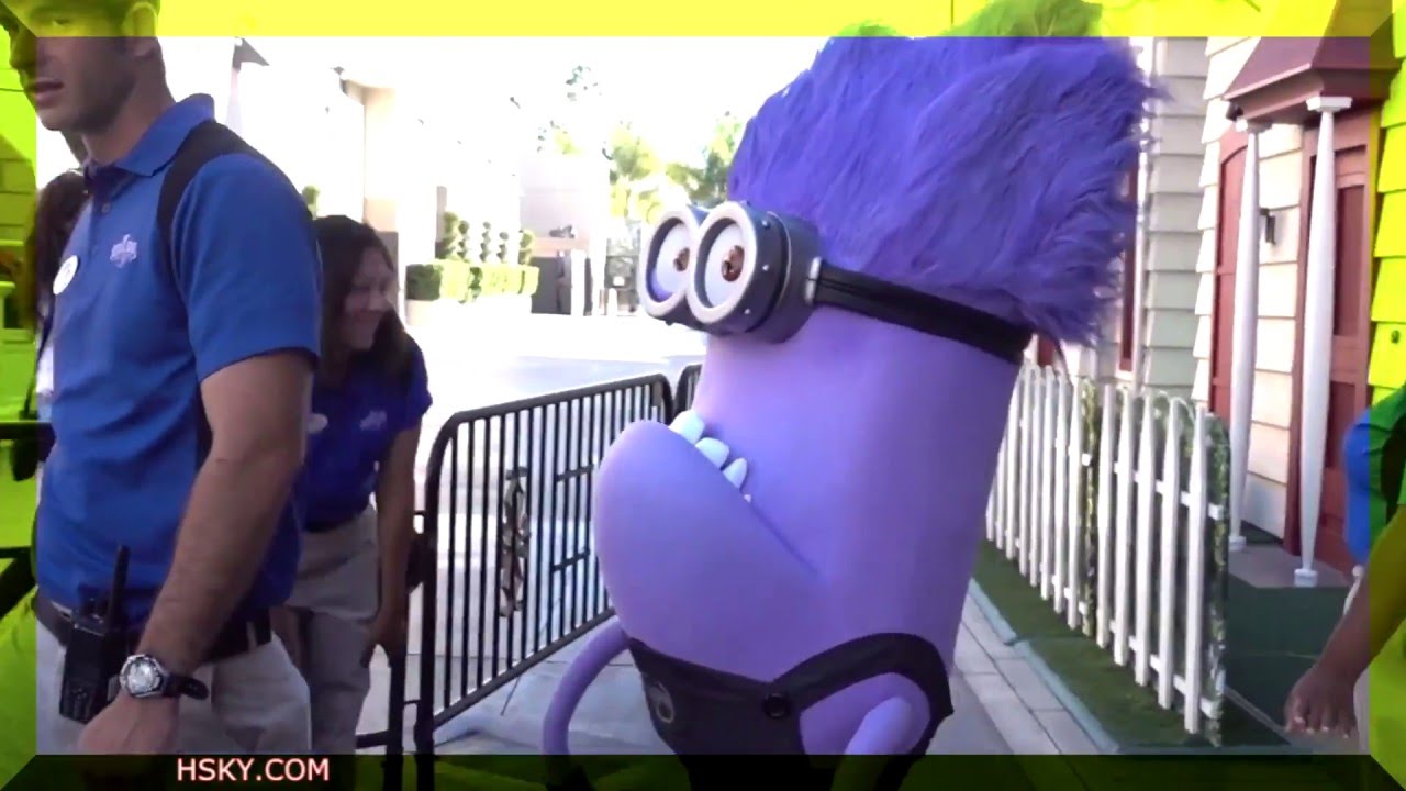 V#288 HSKY Super Silly Fun Land Minions Despicable Me USH Universal Studios Hollywood 2015